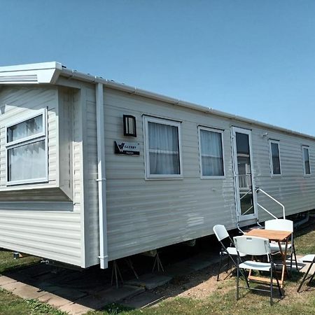 3 Bed ,Sleeps 8 Caravan California Cliffs Holiday Park Scratby Luaran gambar